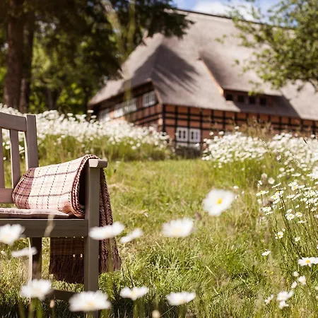 Park Am X Nattika Ayurveda, Health Spirit 4* Penzlin